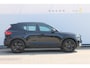 Volvo XC40 2.0 177PK Automaat Plus Black Edition Google infotainment / 20" lichtmetalen velgen / Getinte ramen vanaf de B-stijl / Verwarmbare zitplaatsen voor / Harman Kardon Audio installatie