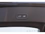 Volvo XC40 2.0 177PK Automaat Plus Black Edition Google infotainment / 20" lichtmetalen velgen / Getinte ramen vanaf de B-stijl / Verwarmbare zitplaatsen voor / Harman Kardon Audio installatie