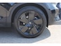 Volvo XC40 2.0 177PK Automaat Plus Black Edition Google infotainment / 20" lichtmetalen velgen / Getinte ramen vanaf de B-stijl / Verwarmbare zitplaatsen voor / Harman Kardon Audio installatie