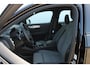 Volvo XC40 2.0 177PK Automaat Plus Black Edition Google infotainment / 20" lichtmetalen velgen / Getinte ramen vanaf de B-stijl / Verwarmbare zitplaatsen voor / Harman Kardon Audio installatie