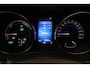 Toyota Auris Touring Sports 1.8 Hybrid Executive | Volledige dealerhistorie | Panoramadak | Trekhaak | Leder | Navigatie | Stoelverwarming | LED | Keyless | Parkeersensoren voor/achter | Clima | Cruise Control | Camera | 16 inch | Rijstrooksensor | Bluetooth