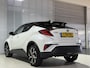 Toyota C-HR / C-HR+ 1.8 Hybrid Style LED Koplampen, JBL Geluidsysteem, Parkeersensoren V+A, Camera, Stoelverwarming, Orgineel NL