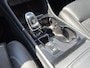 Volvo XC40 2.0 T4 Inscription | Harman Kardon Audio | Schuif-/Kanteldak | Keyless | Stoelverwarming | BLIS | Achteruitrijcamera | Lichtmetalen Velgen 19 inch | Parkeersensoren V+A | Trekhaak