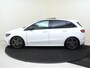 Mercedes-Benz B-klasse 200 Business Solution AMG /Panoramadak /Memory /Nightpakket