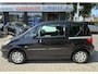 Peugeot 1007 1.4 Sesam Urban **Jawel, met die eigenwijze schuifdeuren!**