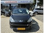 Peugeot 1007 1.4 Sesam Urban **Jawel, met die eigenwijze schuifdeuren!**