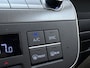 Hyundai Kona 1.6 GDI HEV Comfort Smart / All-season banden / Navigatie / Apple carplay/Android Auto / Stoel en Stuur verwarming / Fabrieksgarantie tot 6-2029 /