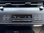 Hyundai Kona 1.6 GDI HEV Comfort Smart / All-season banden / Navigatie / Apple carplay/Android Auto / Stoel en Stuur verwarming / Fabrieksgarantie tot 6-2029 /