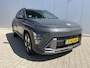 Hyundai Kona 1.6 GDI HEV Comfort Smart / All-season banden / Navigatie / Apple carplay/Android Auto / Stoel en Stuur verwarming / Fabrieksgarantie tot 6-2029 /