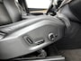 Volvo XC90 T8 Twin Engine AWD Inscription | Panoramadak | Parkeercamera | Luchtvering | Head-up display | Stoelverwarming | Climate control | Trekhaak
