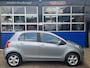 Toyota Yaris 1.3 VVTi Luna MMT / Lage k.m stand / Automaat / 2e eigenaar / Keyless / ECC / Origineel NL / Lichtmetalen velgen