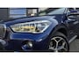 BMW X1 sDrive20i AUTOMAAT | LED | HEAD-UP | PANORAMADAK | LEDER OYSTER