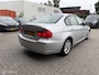 BMW 3-Serie 318i Luxury Line NAVI*LEDER*CRUISE*XENON*PDC*