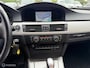 BMW 3-Serie 318i Luxury Line NAVI*LEDER*CRUISE*XENON*PDC*