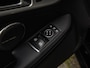 Mercedes-Benz SLC 200 AMG Edition | Panoramadak | Harman/Kardon | Airscarf | Leder | Navigatie | Stoelverwarming | 18" | Dealeronderhouden