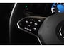 Volkswagen Golf 1.5 TSI R-Line Business Mondsteingrau | Trekhaak | IQ Light | Carplay | Navi | Stoelverw. | 18" LMV | PDC V+A