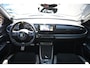 Abarth 600e Scorpionissima 54 kWh 280pk Tot 8 Jaar Garantie! | Torson Sperdifferentieel | Sabelt Stoelen | Allseason | Stoelverwarming | Draadloos Apple Carplay & Android Auto | !!