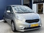 Kia Venga 1.6 CVVT First Edition | Navigatie | Climate Control | Camera | Cruise Control | Trekhaak