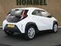 Toyota Aygo X 1.0 VVT-i MT Play - ORIGINEEL NEDERLANDSE AUTO - AIRCO - ADAPTIEVE CRUISE CONTROL - ACHTERUITRIJCAMERA - BLUETOOTH - LICHTSENSOR - DAB RADIO
