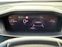 Peugeot 2008 GT 1.2 Hybrid 145pk e-DCS6 | ADAPTIVE CRUISE | 360° CAMERA | NAVI | KEYLESS ENTRY | APPLE CARPLAY / ANDROID AUTO | GRIPCONTROL | ALL SEASON BANDEN | 17'' LM VELGEN | 3D I-COCKPIT |