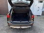 BMW X1 SDrive20i Executive Sport - Automaat - Trekhaak - LED