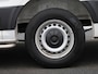 Volkswagen Crafter 2.0 TDI L3H3 Highline 140PK | Automaat | Trekhaak | Navigatie | Cruise Control | Multifunctioneel Stuurwiel | Apple/Android Carplay | DAB+ | Parkeersensoren Voor + Achter | Achteruitrijcamera |