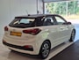 Hyundai i20 1.2 (4 Cil) Carplay/Android auto/Cruise/Camera/Bluetooth/Stoel en stuurverwarming