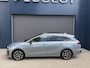 Kia Ceed Sportswagon 1.0 T-GDi GT-Line | Trekhaak 1200KG | Panoramadak | Stuurwielverwarming | Stoelverwarming | Camera | DAB | Apple Carplay | Android Auto | Lichtmetaal