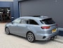 Kia Ceed Sportswagon 1.0 T-GDi GT-Line | Trekhaak 1200KG | Panoramadak | Stuurwielverwarming | Stoelverwarming | Camera | DAB | Apple Carplay | Android Auto | Lichtmetaal