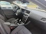 Volvo V40 Cross Country 1.6 T4 Momentum | 2E EIGENAAR | 12 MND GARANTIE | NAVI | CRUISE |TREKHAAK | DEALER ONDERHOUDEN |