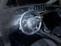 Peugeot e-2008 Allure Pack EV 3-FASEN 50kWh 136pk | ADAPTIVE CRUISE | STOELVERW. | 180° CAMERA | LEDER/STOF | i-COCKPIT® | KEYLESS START |