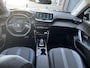 Peugeot e-2008 Allure Pack EV 3-FASEN 50kWh 136pk | ADAPTIVE CRUISE | STOELVERW. | 180° CAMERA | LEDER/STOF | i-COCKPIT® | KEYLESS START |