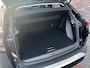 Peugeot e-2008 Allure Pack EV 3-FASEN 50kWh 136pk | ADAPTIVE CRUISE | STOELVERW. | 180° CAMERA | LEDER/STOF | i-COCKPIT® | KEYLESS START |