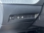 Peugeot e-2008 Allure Pack EV 3-FASEN 50kWh 136pk | ADAPTIVE CRUISE | STOELVERW. | 180° CAMERA | LEDER/STOF | i-COCKPIT® | KEYLESS START |