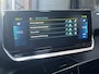 Peugeot e-2008 Allure Pack EV 3-FASEN 50kWh 136pk | ADAPTIVE CRUISE | STOELVERW. | 180° CAMERA | LEDER/STOF | i-COCKPIT® | KEYLESS START |