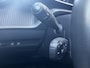 Peugeot e-2008 Allure Pack EV 3-FASEN 50kWh 136pk | ADAPTIVE CRUISE | STOELVERW. | 180° CAMERA | LEDER/STOF | i-COCKPIT® | KEYLESS START |