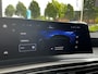 Peugeot 3008 Allure Pack 1.2 Hybrid 145pk e-DSC6 | STOEL + STUURVERW. | PANORAMIC NAVIGATION | 360° CAMERA | ADAPTIVE CRUISE | AGR-STOEL | KEYLESS ENTRY | LEDER/STOF |