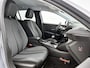 Peugeot 208 Allure Pack 100pk | Navigatie | Achteruitrijcamera | 3D Cockpit | Climate Control | Cruise Control | Parkeersensoren | Keyless | Apple Carplay / Android Auto | DAB+ radio | Armsteun | Led koplampen | Bluetooth | Elektrisch inklapbare spiegels | Donker getint glas | 16" lichtmetalen velgen |