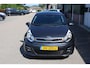 Kia Rio 1.2 CVVT ExecutiveLine 5Drs. 2e Eig. Dealer oh. Rijkelijk uitgevoerd .. KWALITEIT !!! Cruise, Climate, Navi,  Afn Trekhaak enz. enz.
