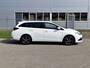 Toyota Auris Touring Sports 1.2T Automaat , Trekhaak , Navi
