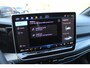 Volkswagen Golf 1.5 eHybrid 272pk GTE DSG Automaat Black Style / Panorama schuifdak / LM 18 inch / Navigatie / IQ LED Matrix / 360 camera Garantie tot 30-9-2030 / 100.000km