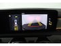Mercedes-Benz CLA 180 AMG Line (PANORAMADAK, STOELVERWARMING, SFEERVERLICHTING, CAMERA, CRUISE ADAPTIEF)