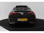 Mercedes-Benz CLA 180 AMG Line (PANORAMADAK, STOELVERWARMING, SFEERVERLICHTING, CAMERA, CRUISE ADAPTIEF)
