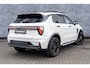 Lynk & Co 01 1.5 Core | Black Edition | GRATIS TREKHAAK | PHEV | Adaptieve Cruise Control | Keyless Entry | Stoelverwarming | Apple Carplay & Android Auto | 19 inch LM-Velgen | Achteruitrijcamera | Ledverlichting | 15,4 inch middendisplay | Premium audiosysteem |