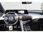 Peugeot 3008 1.6 plug-in Hybrid 195 GT Automaat | Panorama/schuifdak | Luxe stoelen | Massage | Focal | Alcantara | Trekhaak