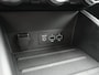 Renault Captur TCe 140 EDC Intens - RIJKLAARPRIJS - Uniek Lage Kilometerstand - Automaat - Rondomzichtcamera - Trekhaak