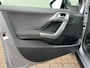 Peugeot 2008 1.2 PureTech | NL auto | Panoramadak | Trekhaak | Nieuwstaat!