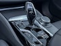 BMW 5-Serie Touring 530e M-Pakket, Pano, HUD, Pilot Assist, Trekhaak,