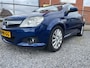 Opel Tigra 1.8 16V TWINTOP Cosmo Heerlijk met open dak door het landschap.....