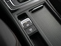 Volkswagen Golf 1.2 TSI Connected Series | Allstar | Stoelverwarming | Trekhaak | Cruise |